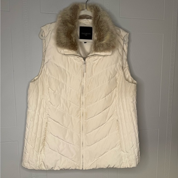 Talbots Plus Faux Fur Collar Down Puffer Vest Women Sz 2X White Full Zip Quilted - Picture 1 of 16